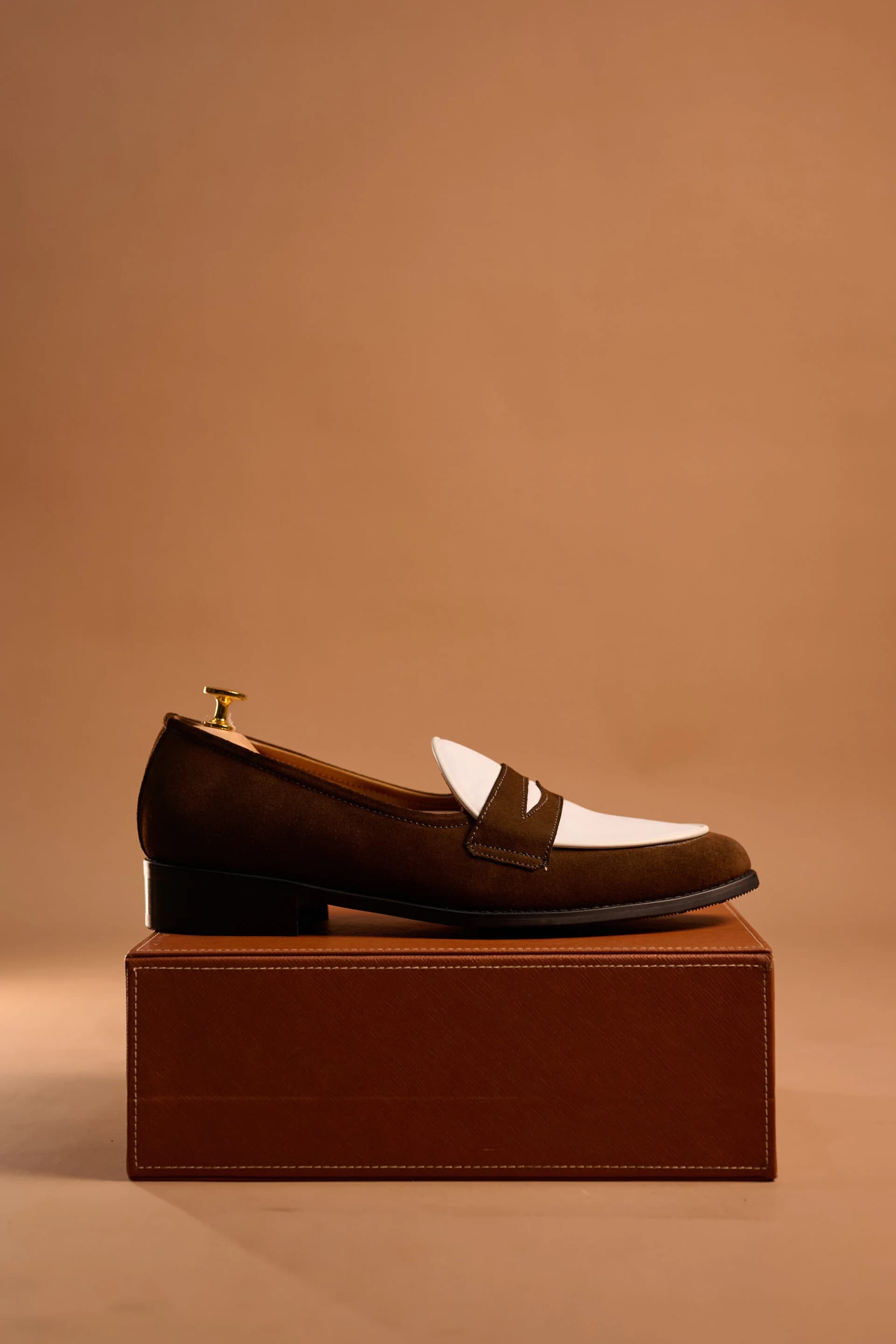 Penny Suede brown-white