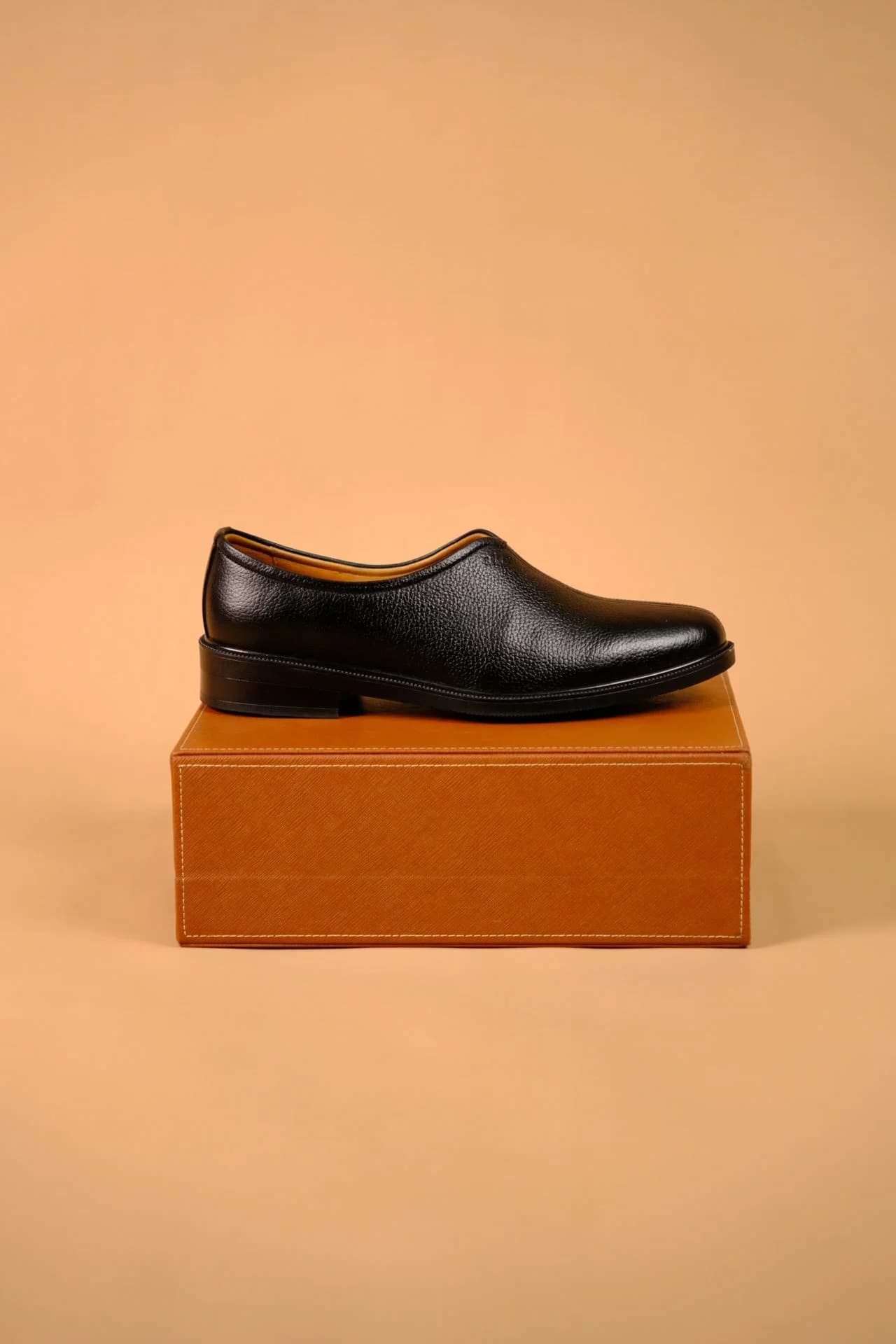 SPLIT SEAM SLIPPERS