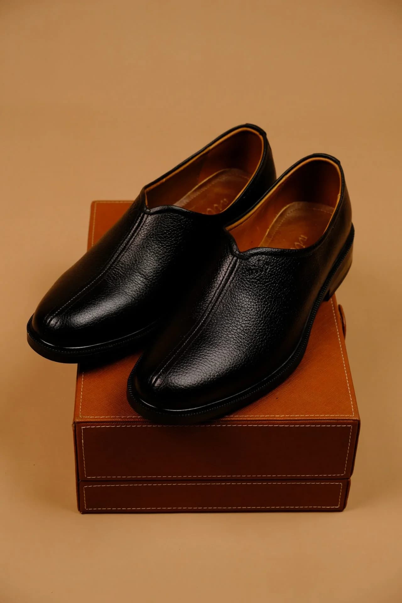 SPLIT SEAM SLIPPERS
