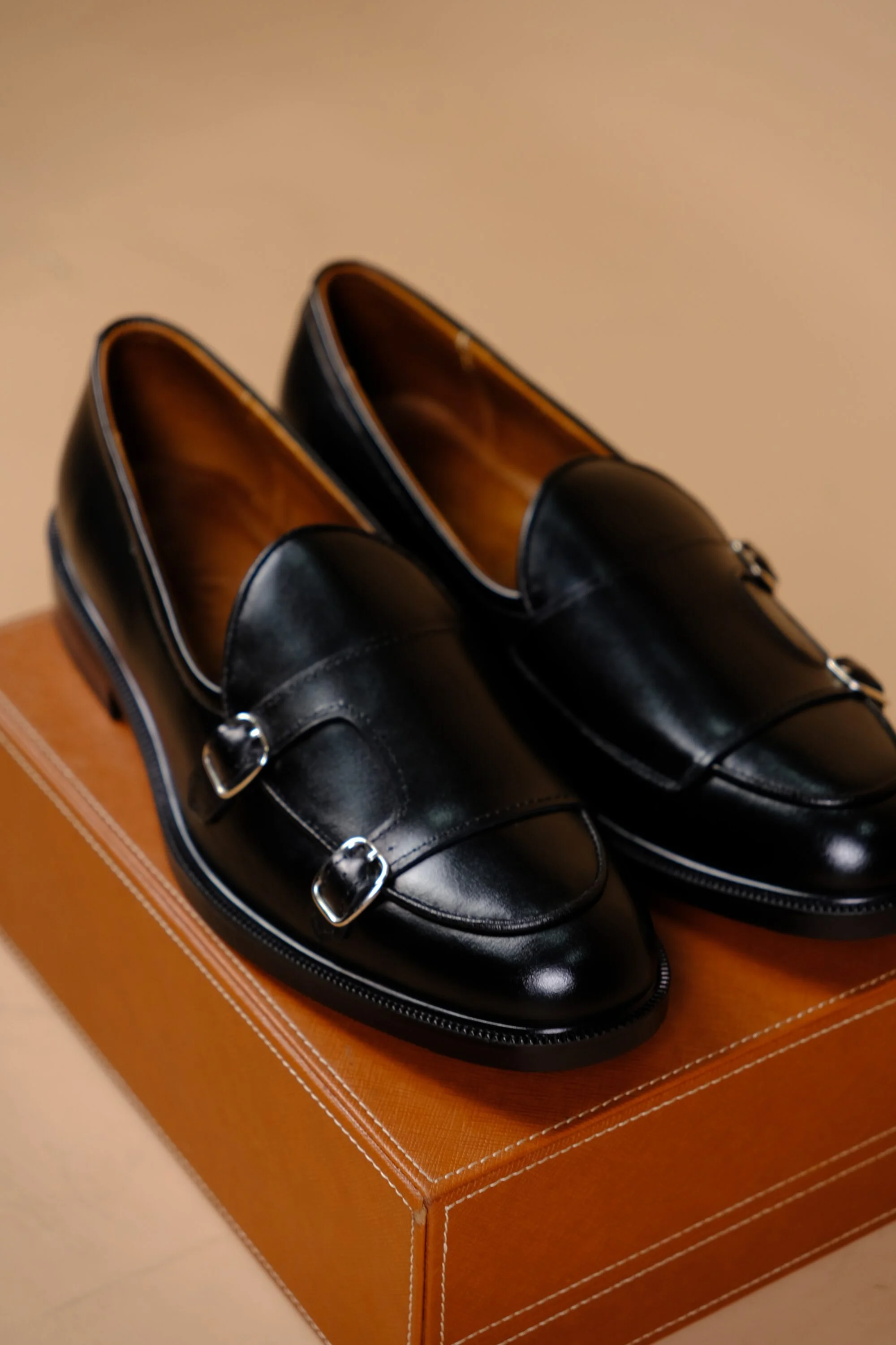 DOUBLE MONK STRAP